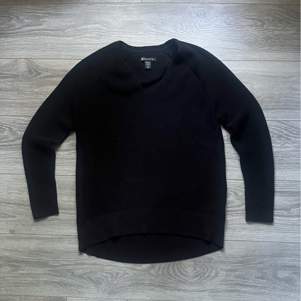Athleta Black Long Sleeve Knit V Neck Hanover Sweater Size XS Merino Wool Blend